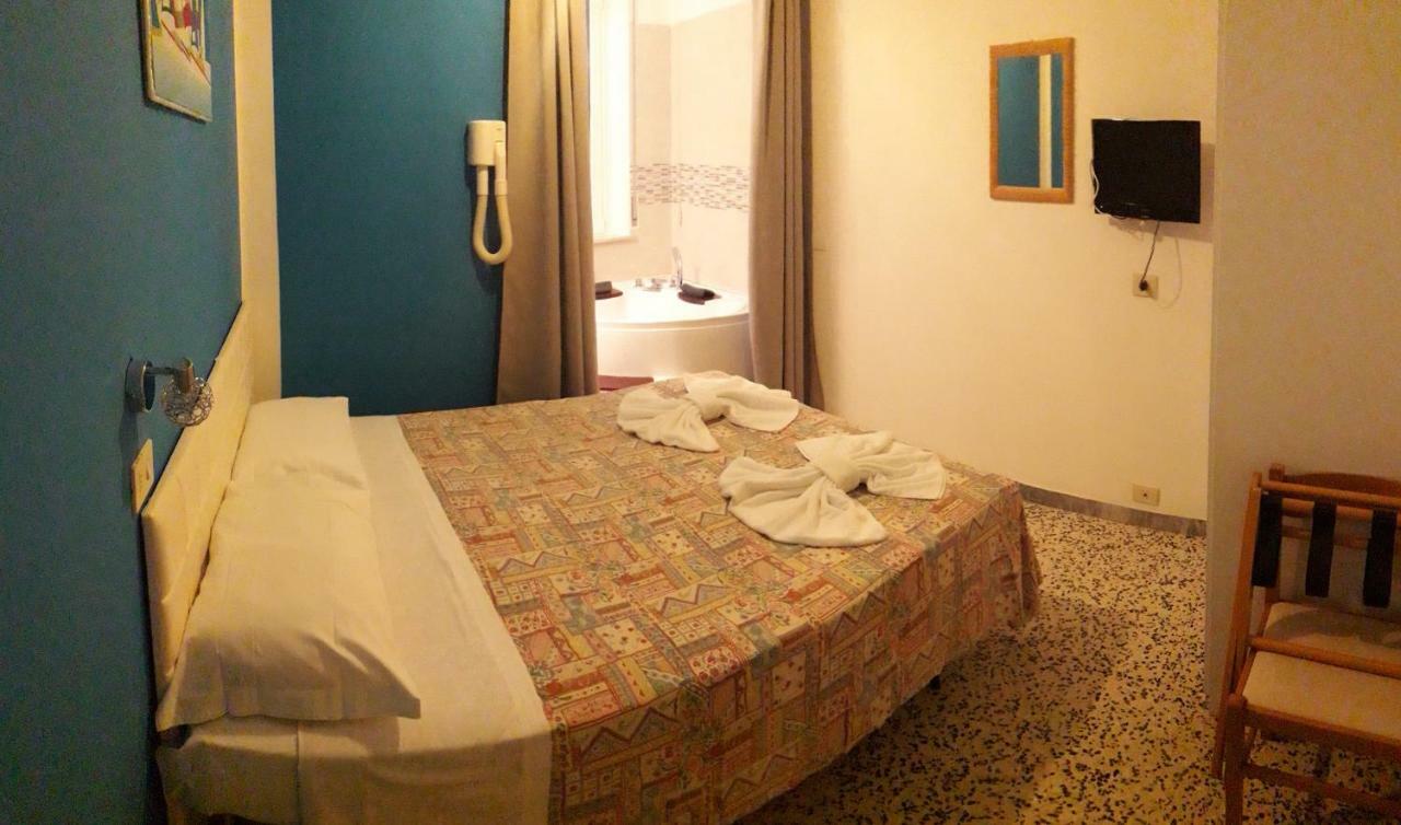 Hotel Edy Rimini Exterior photo