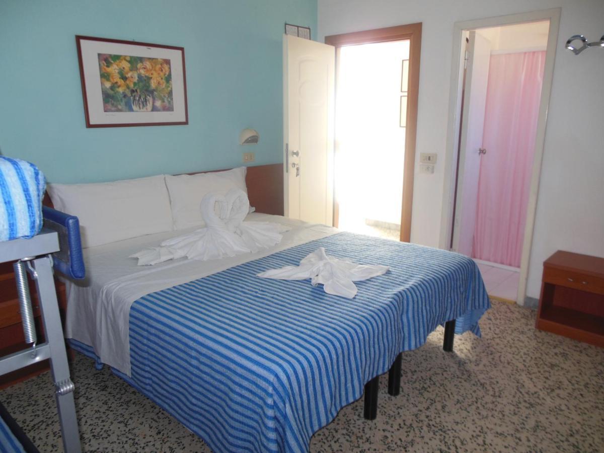Hotel Edy Rimini Exterior photo